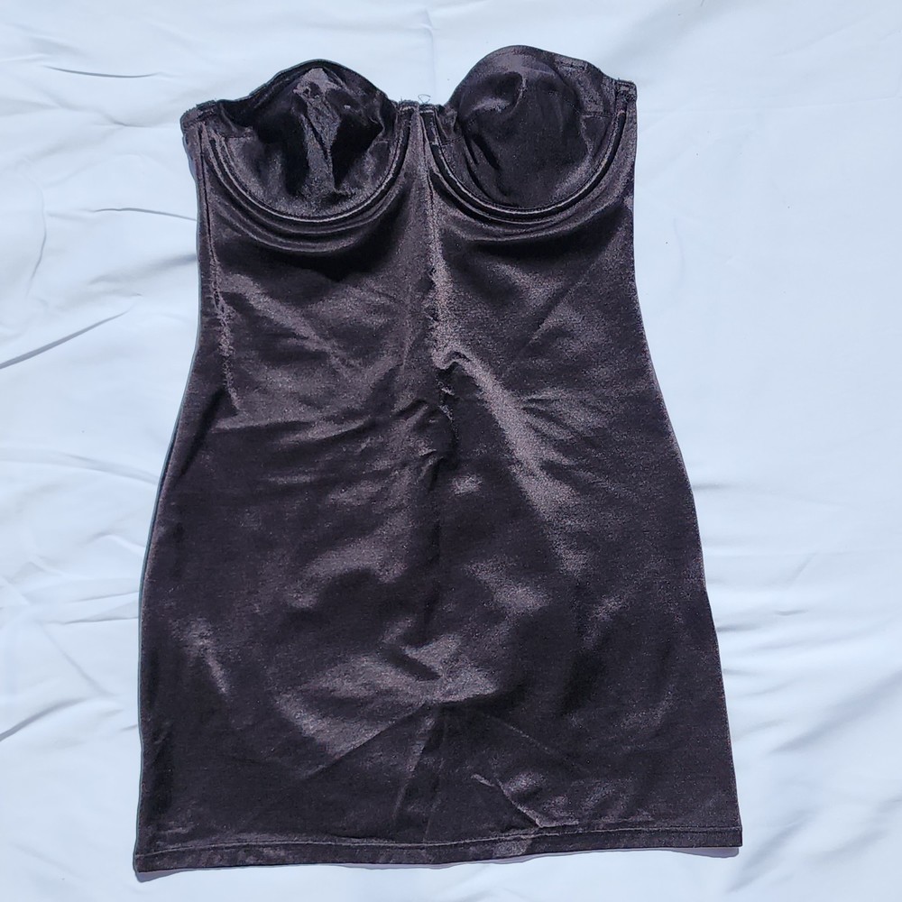 H & M  Bodycon slip B34